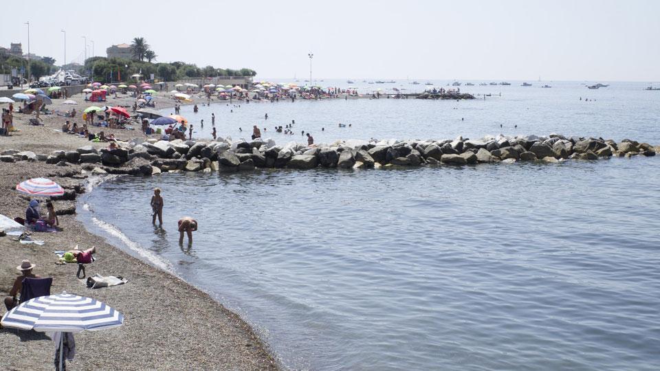 Non solo gli stabilimenti balneari, concessioni in scadenza nel 2023: a gara anche i moletti 