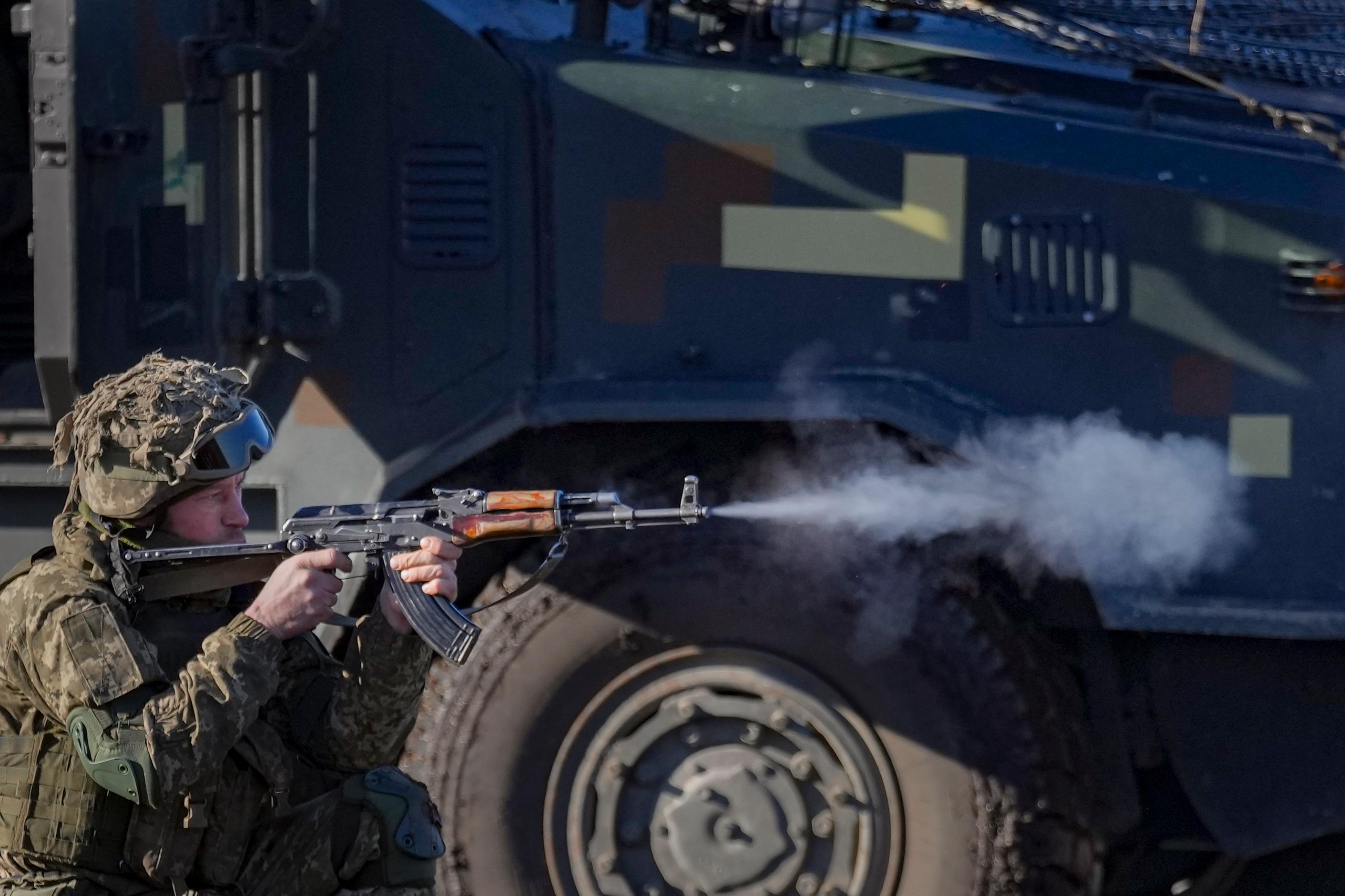 In Ucraina ormai la tensione è alle stelle: il rischio di una guerra con la Russia si fa concreto (Foto LaPresse)