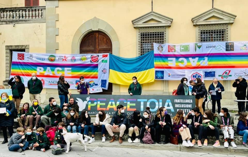 Da piazza del Duomo un grido contro la guerra  in Ucraina
