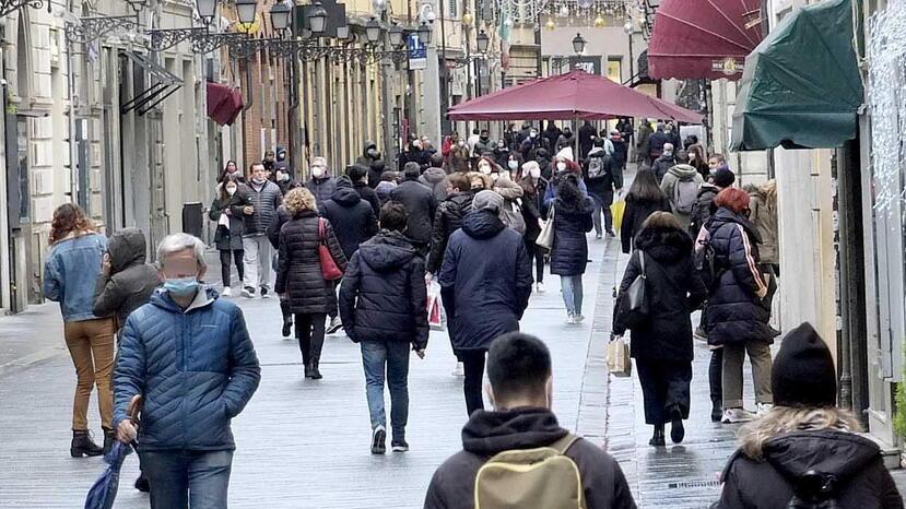 Stop a bar, pub, minimarket e kebab: blocco delle nuove licenze nel centro di Pisa
