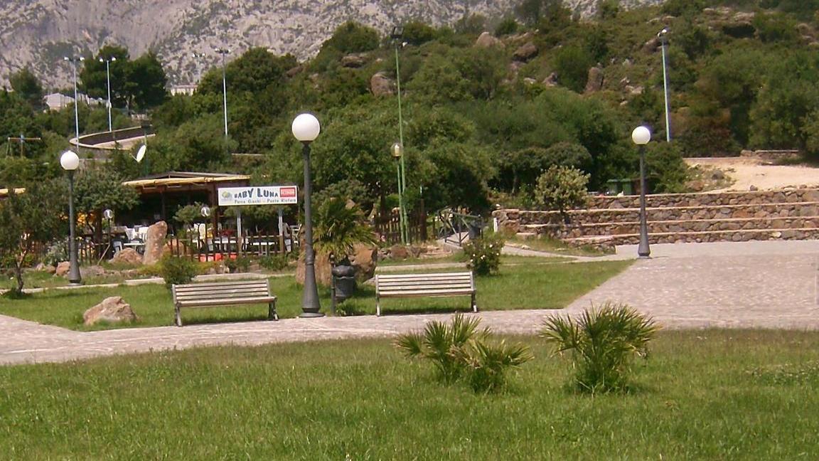 Dorgali. Videosorveglianza nei parchi visitati dai vandali