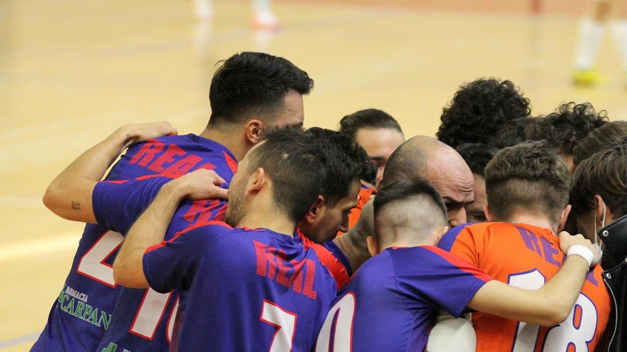 L'esultanza dei casalgrandesi del Real dopo il successo sul Balca