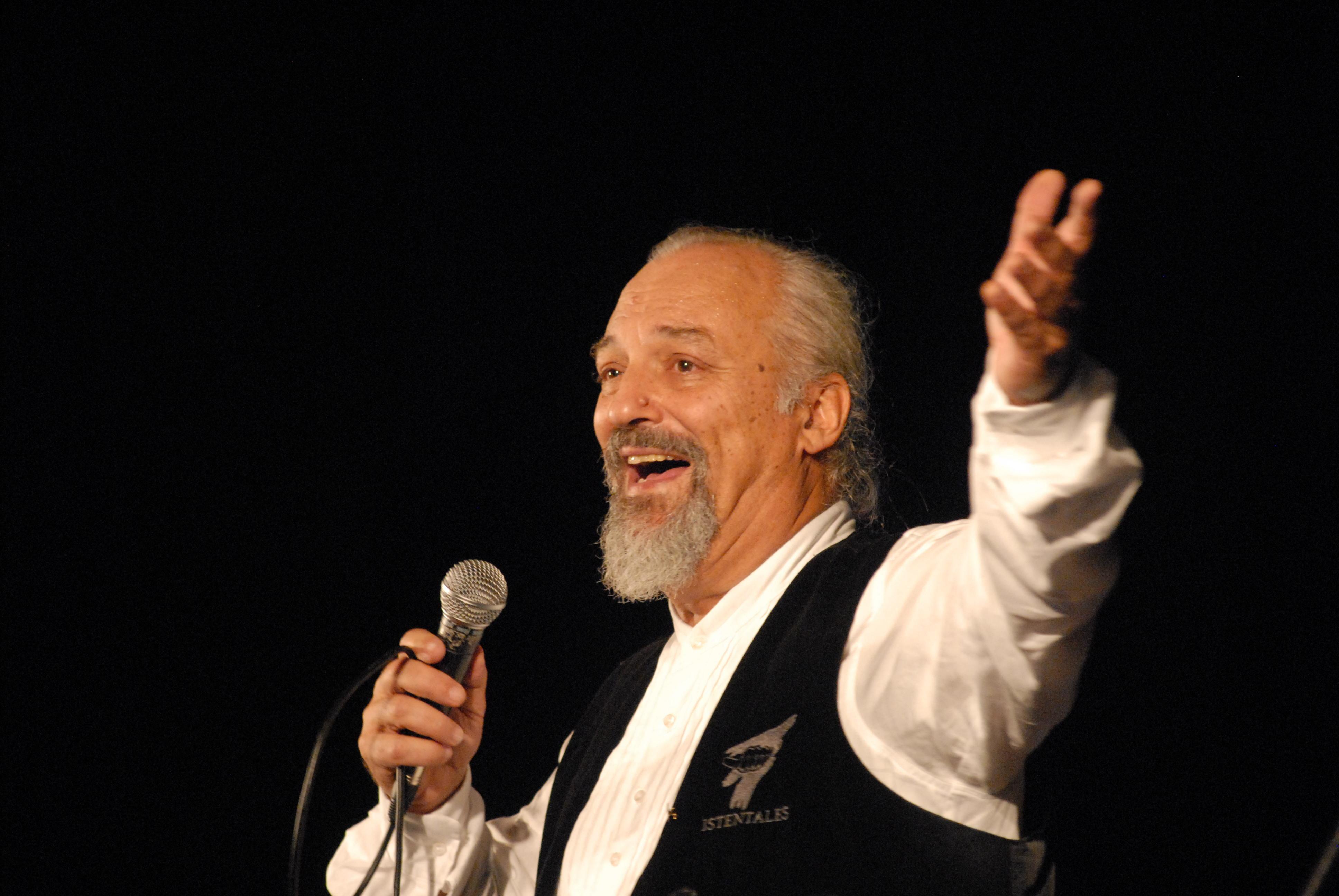 Eugenio Finardi: «La musica della Sardegna, patrimonio straordinario» 