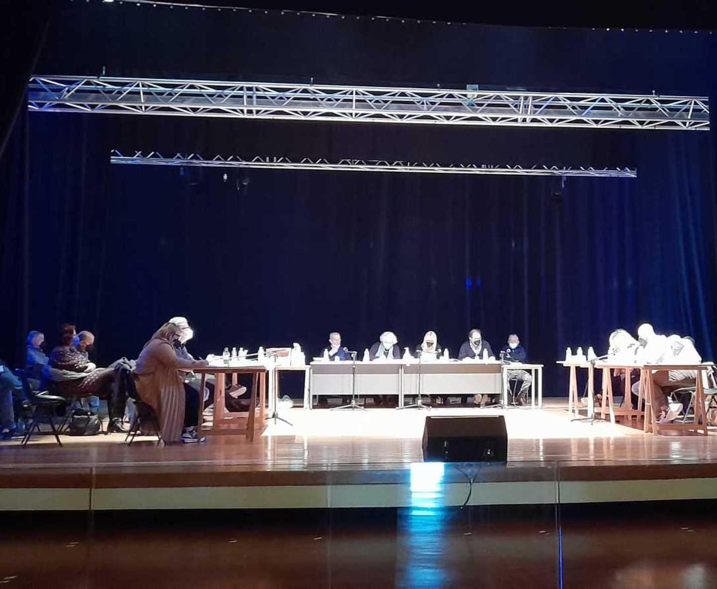 Avanzano oltre 3 milioni polemica a Santa Teresa 