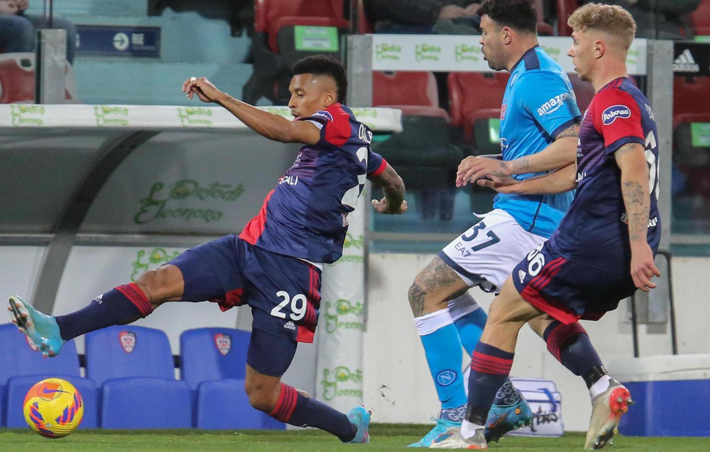 Dalbert, Petagna e Lovato in azione nella gara di lunedì