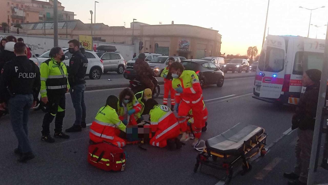 I volontari della Svs, prontramente intervenuti per soccorrere i feriti