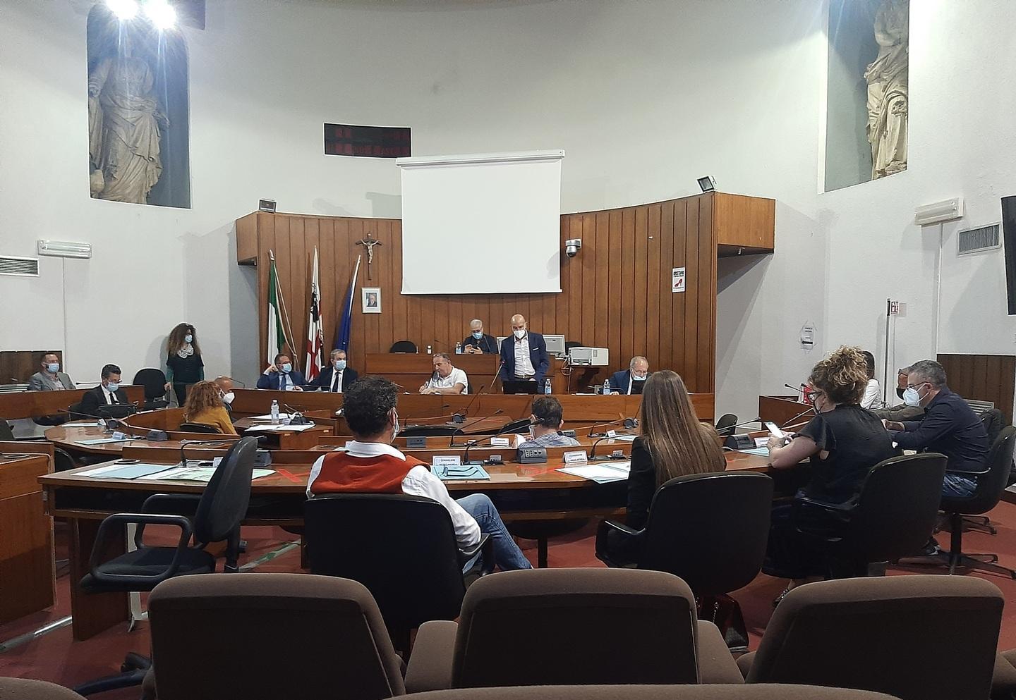 Lutzu si porta a casa l’ultimo bilancio 