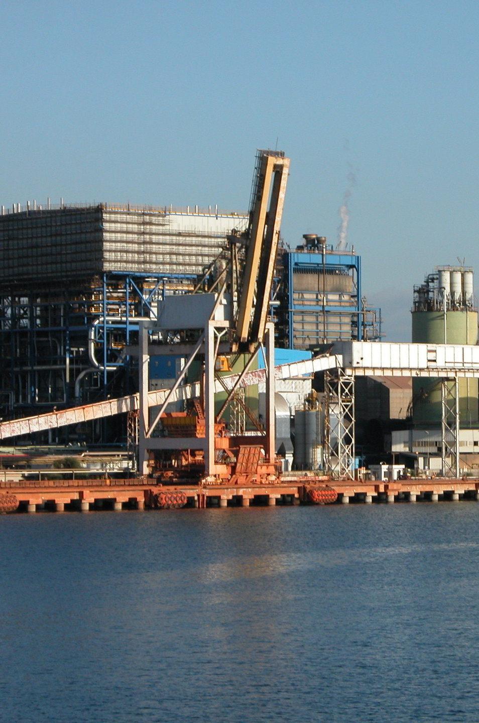 Carbone addio entro il 2026 ora si punta sulle batterie 