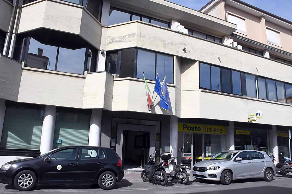 Il centro congressi del’Apt dove ieri si è svolta l’udienza preliminare