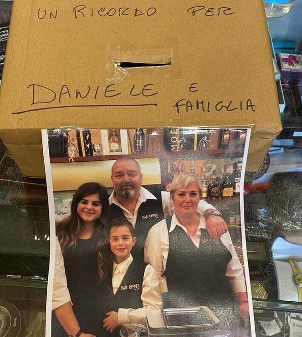 Una raccolta di fondi per la famiglia dello storico barista Daniele Biondi, morto nel suo locale per un malore 