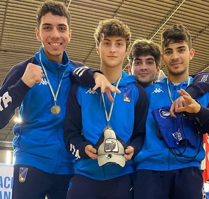 Pierucci e Lombardi, la coppia amaranto sul tetto del mondo di fioretto giovanile 