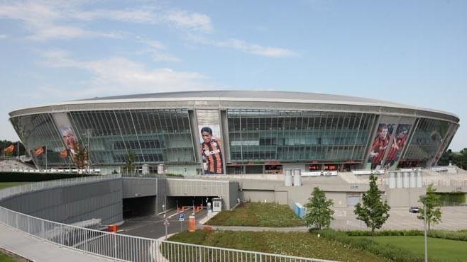 Lo stadio dello Shakhtar Donetsk: la formazione che sta guidando il campionato ucraino, allenata dall'italiano Roberto De Zerbi