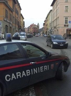 Scandiano, il marito chiede scusa all’ex moglie minacciata di morte 