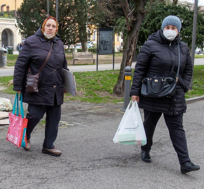 Badanti, il cuore in gola: «Noi qui a Ferrara, i nostri figli là a morire» 