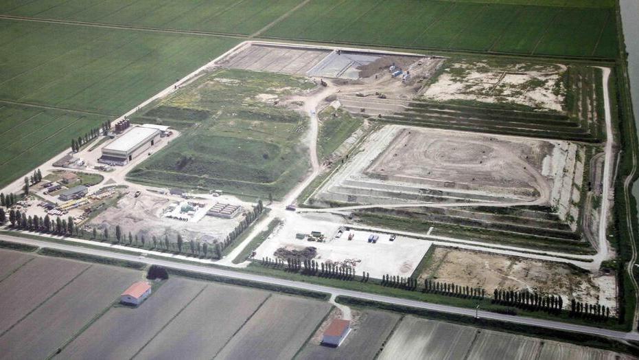 Flop di Area Impresa negli Emirati, la procura chiede le condanne