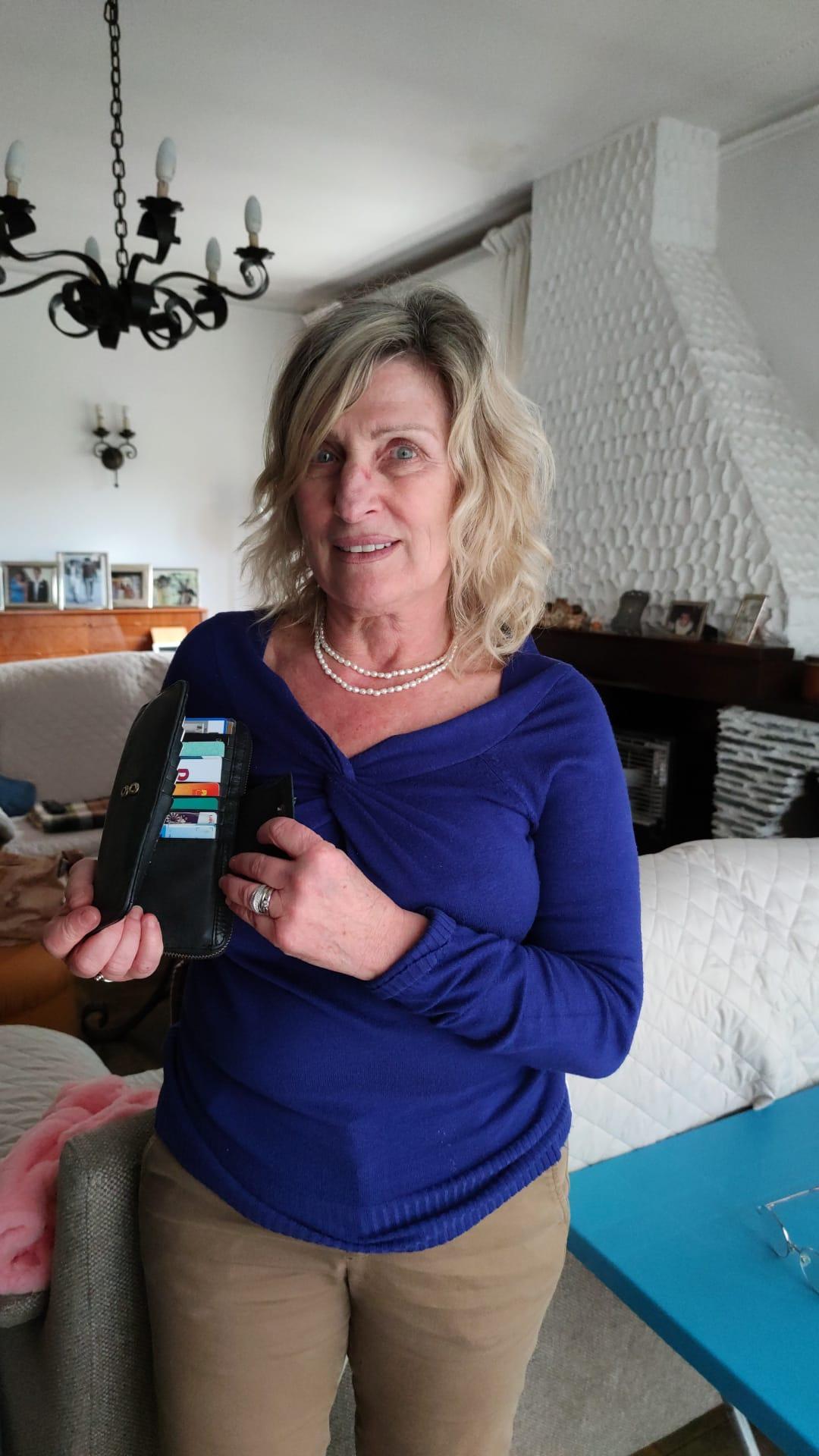Viareggio, perde il portafoglio e lo ritrova dopo due ore: «Grazie Sonia che me lo hai restituito» 