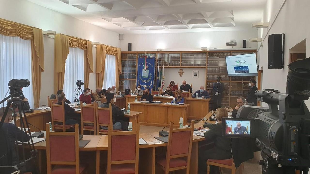 Tutte in diretta tv le sedute del consiglio comunale di Tempio