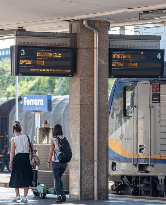 Riportare i treni sul territorio. Il sindaco di Comacchio: «Noi ci crediamo» 
