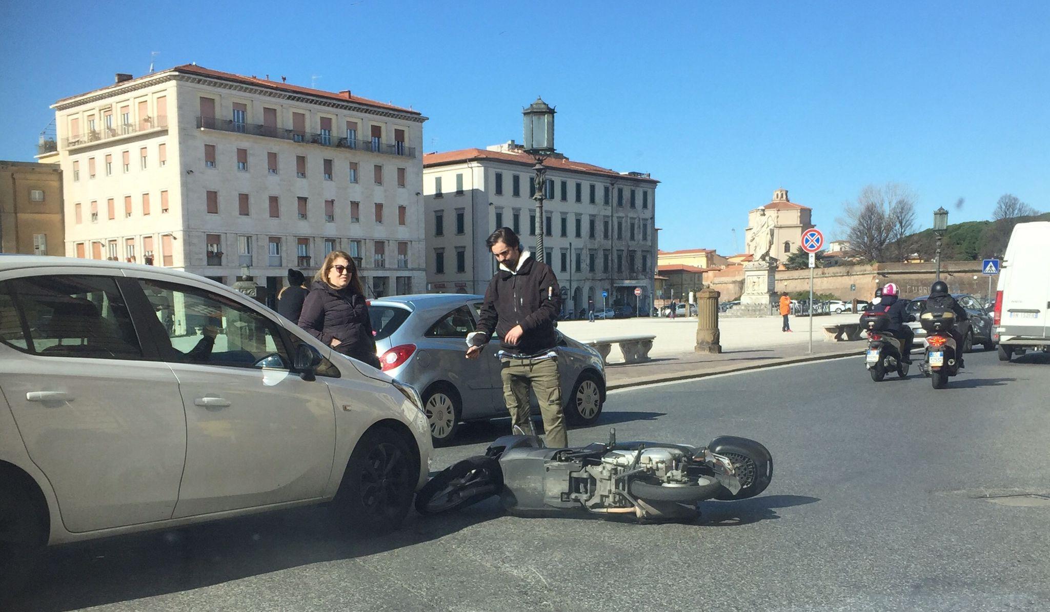 L'incidente in piazza della Repubblica