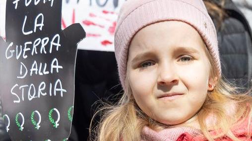 Modena si mobilita: raccolta di aiuti Oggi arriveranno i primi profughi