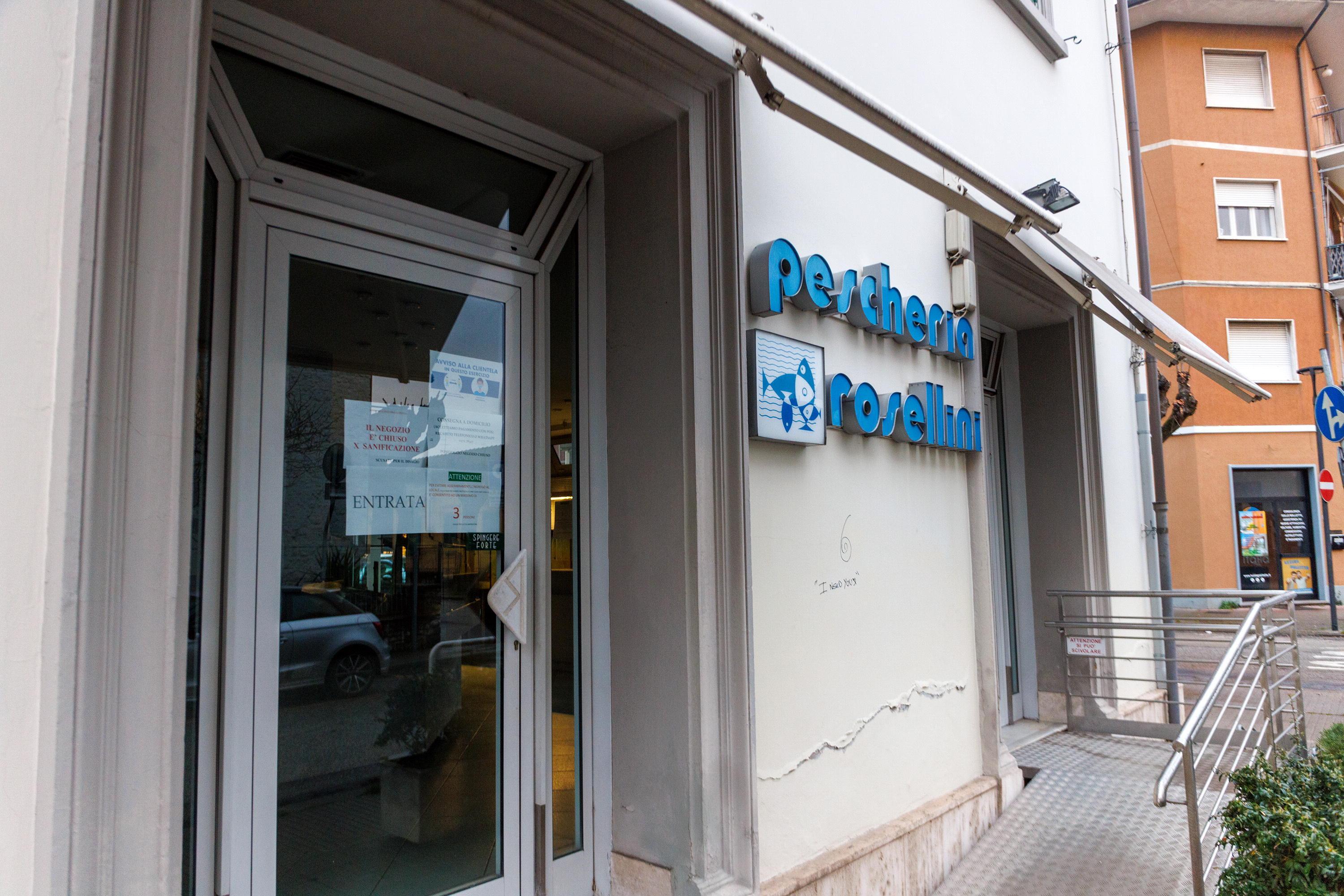 La storica pescheria Rosellini ha chiuso i battenti