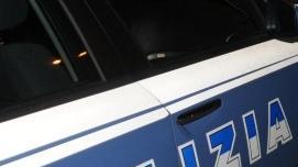 Una volante della polizia (foto d'archivio)
