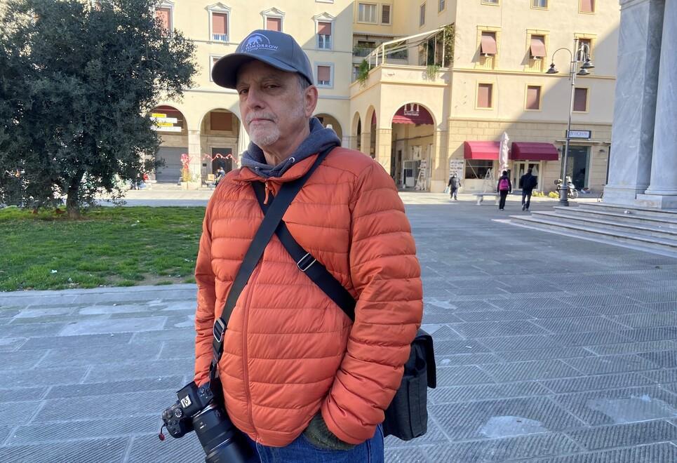 Il maestro fotografo innamorato di Livorno: «Voglio vivere qui» 