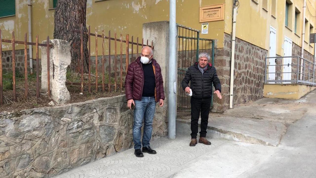 Avviato il recupero dei marciapiedi