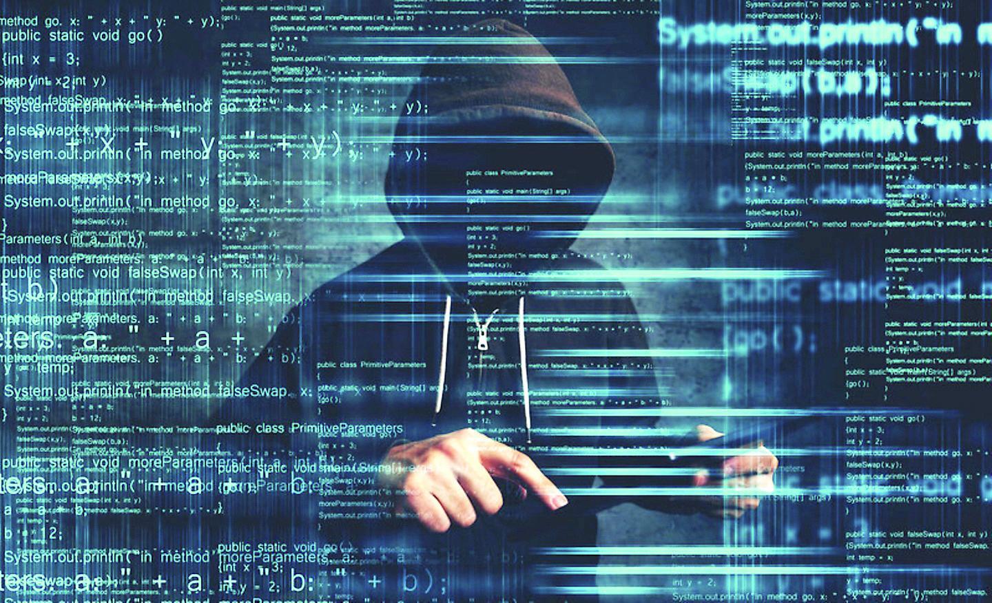 Secondo l'ex generale della finanza, la Russia sarebbe pronta a sferrare un potente cyberattacco