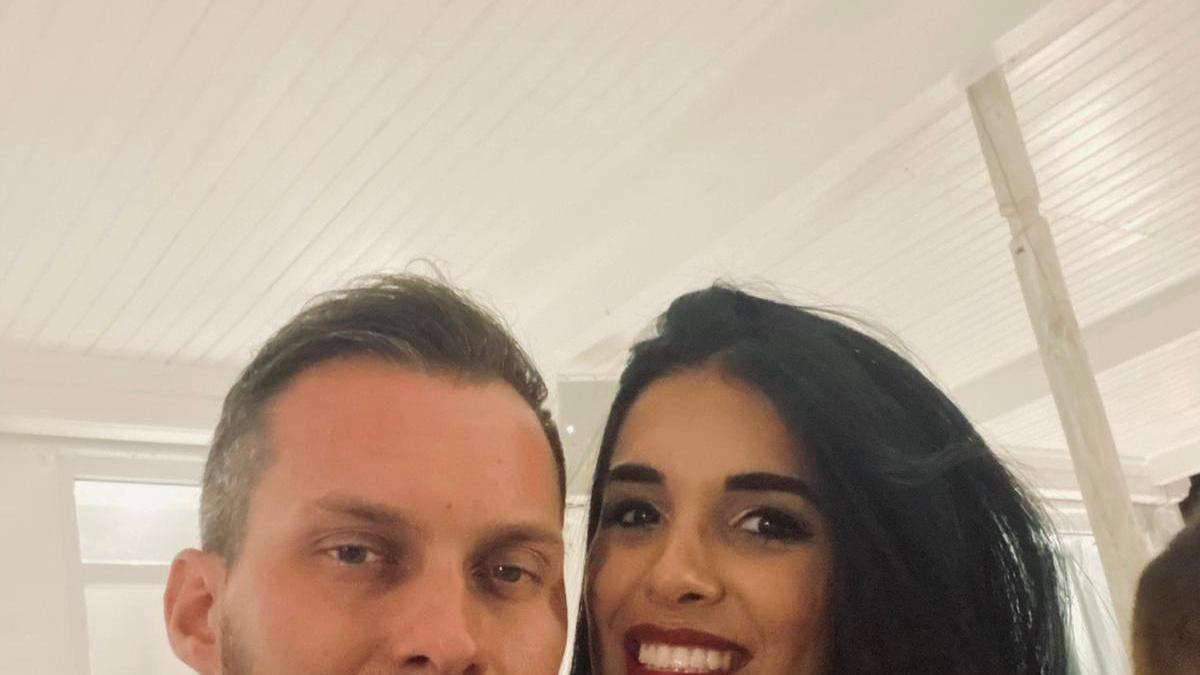 Matteo e Serena: riaprono Mazzei, lo storico negozio di Pontedera