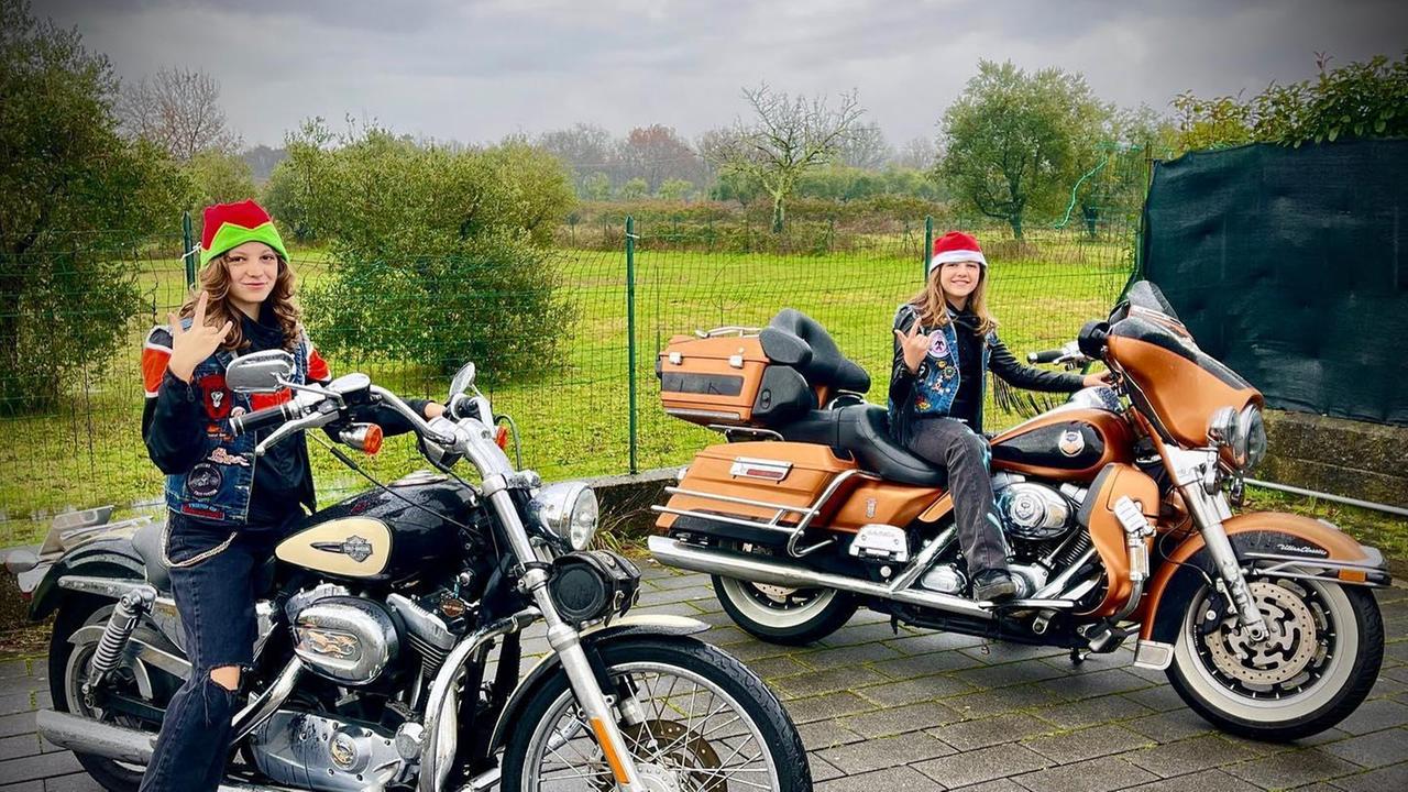 La passione per le Harley Davidson del padre tramandata alle figlie Iris e Noemi