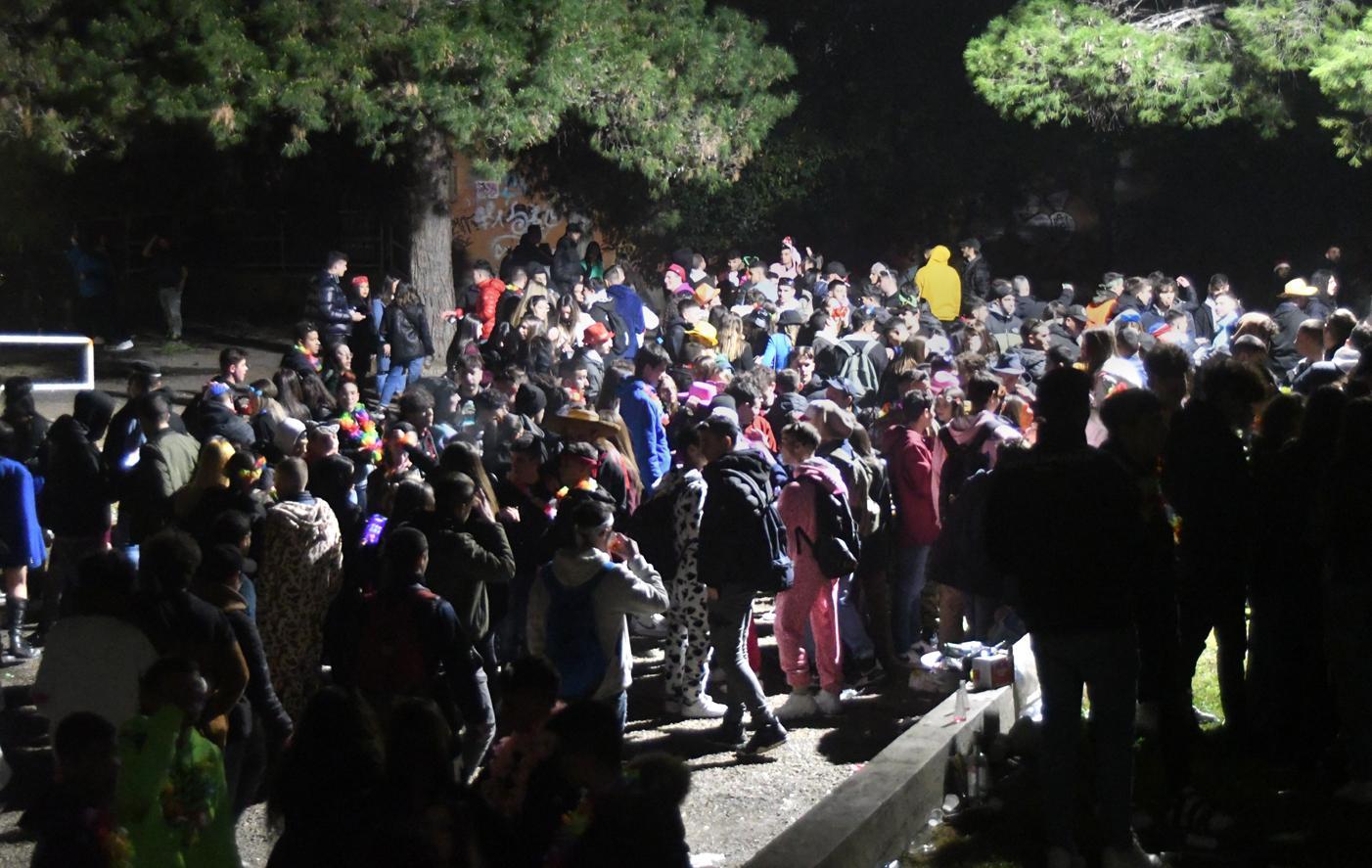 Raduni e assembramenti alcolici 