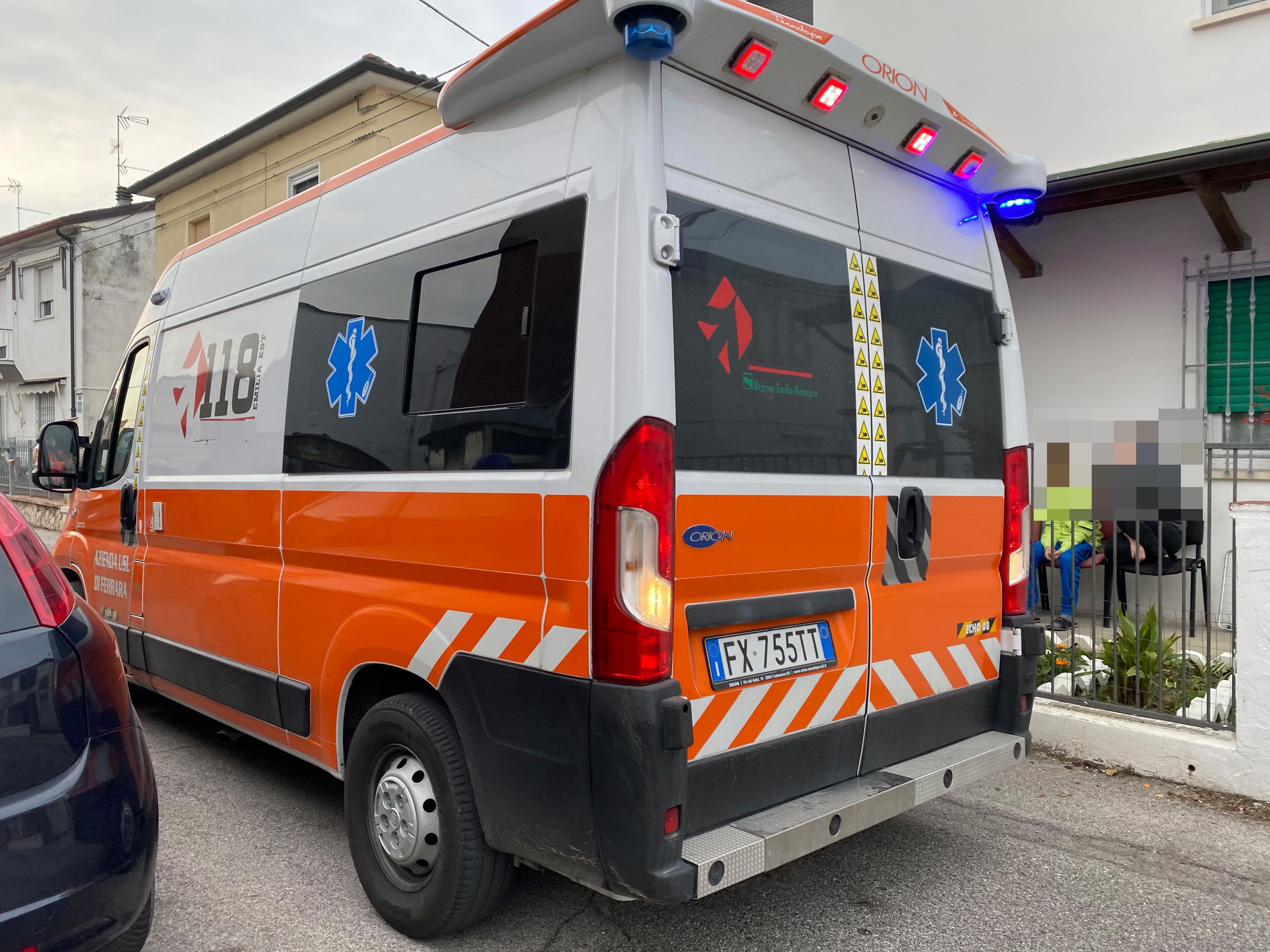 Sul posto sono intervenuti i soccorritori del 118, ma per l'uomo non c'è stato niente da fare (Foto di repertorio)