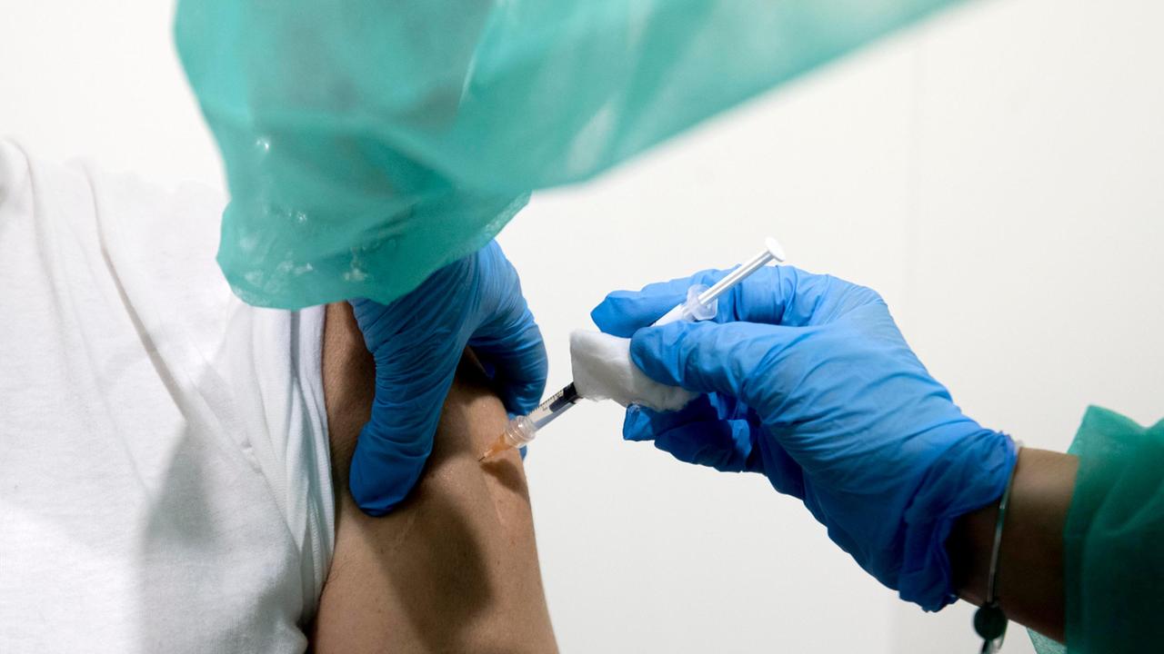 I vaccini vera arma per battere il covid