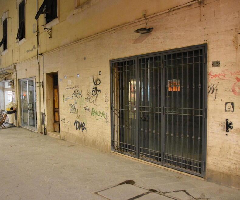 Un fondo chiuso in via San Martino