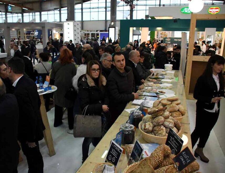 Incentivi per il settore turistico un tavolo ad hoc alla Tirreno Ct 