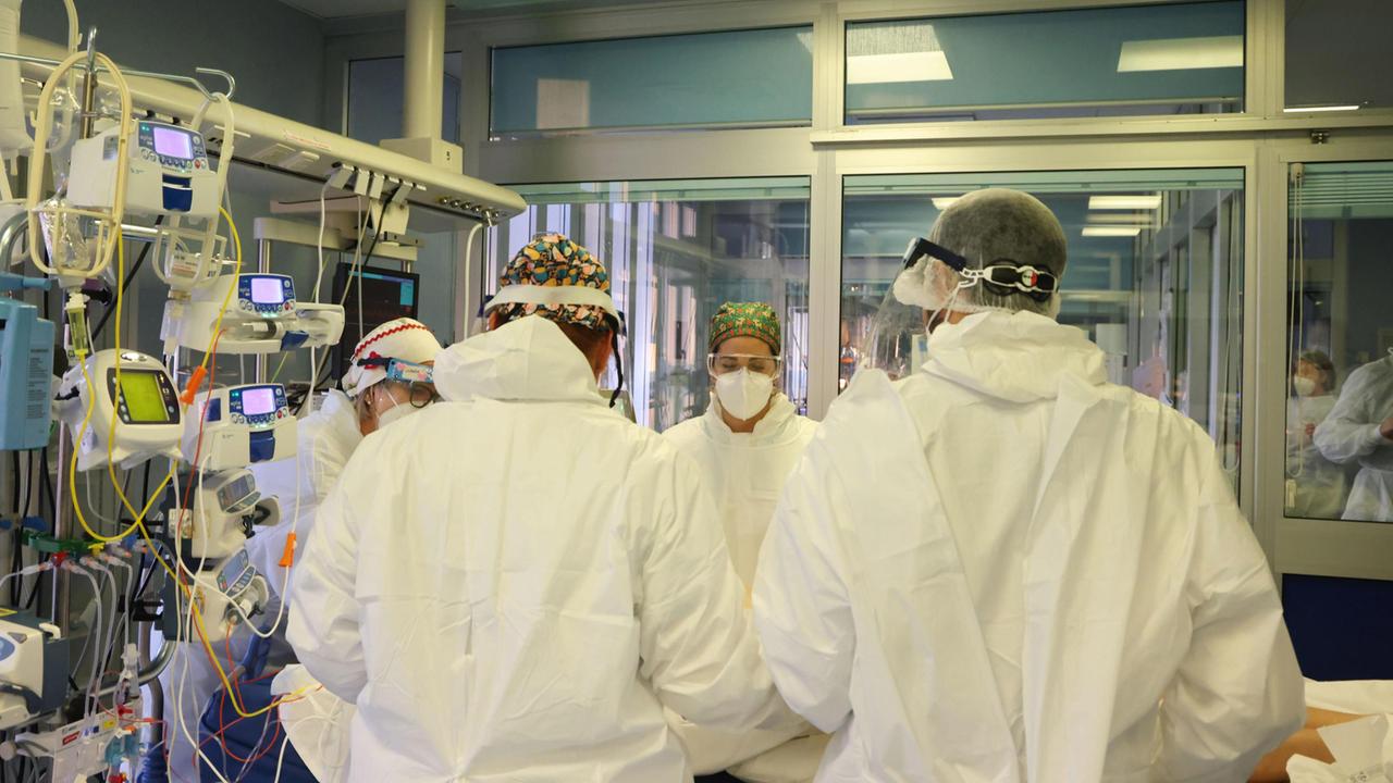 Coronavirus in Sardegna, 1190 casi e cinque vittime: in aumento i ricoveri
