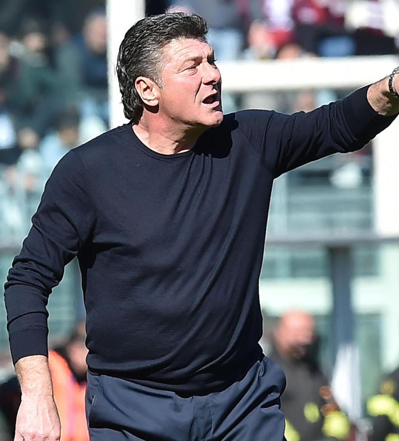 Mazzarri non cambia il Cagliari che vince 