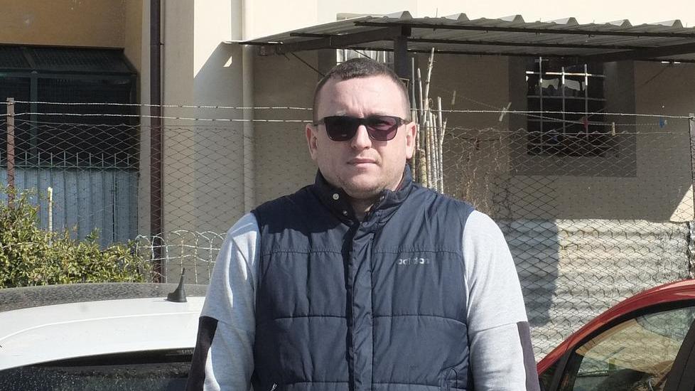 Da Calci fino all’Ucraina e ritorno: il viaggio di Oskar per salvare la sua e altre sei famiglie