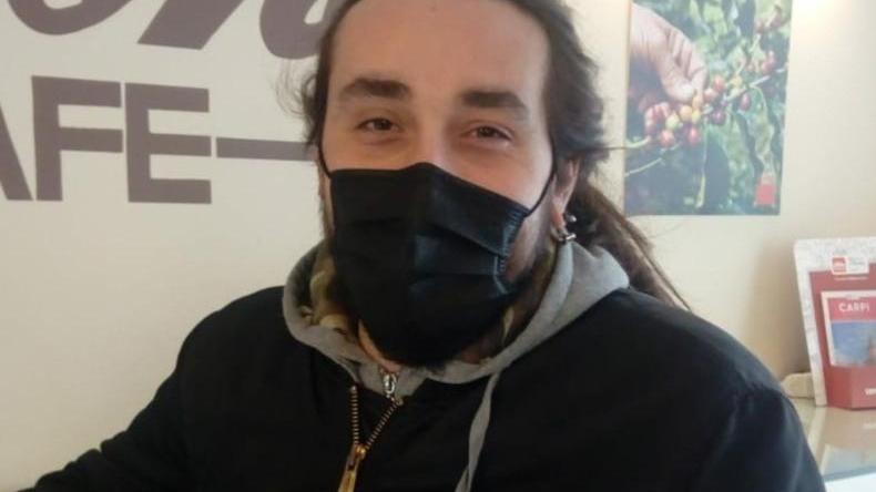 Carpi, giovane grida: «Ho il Covid» e sventa la rissa tra due anziani