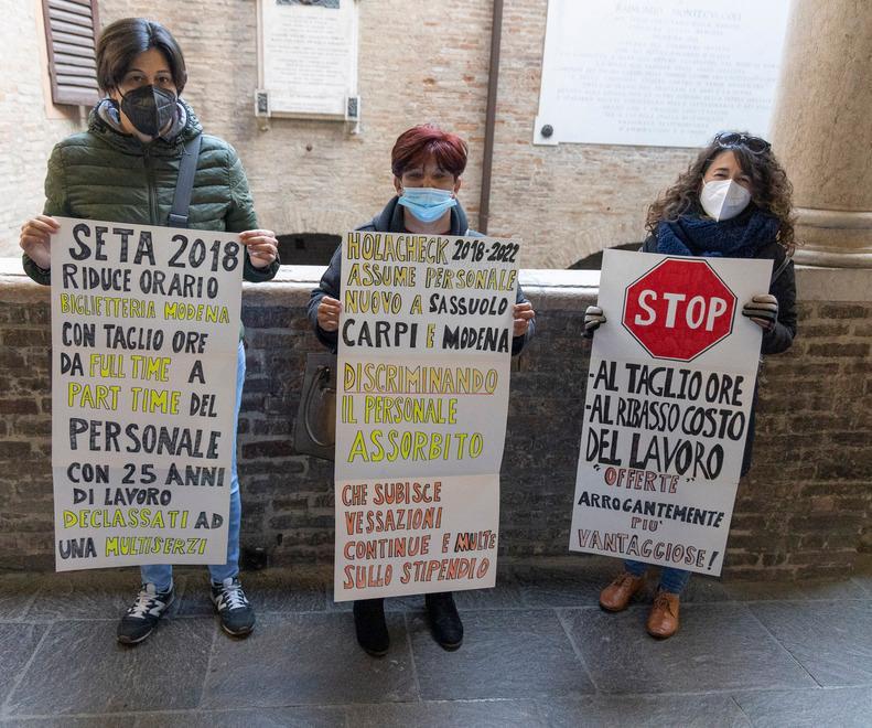 Modena. Biglietteria Seta, dipendenti in Comune sul piede di guerra 