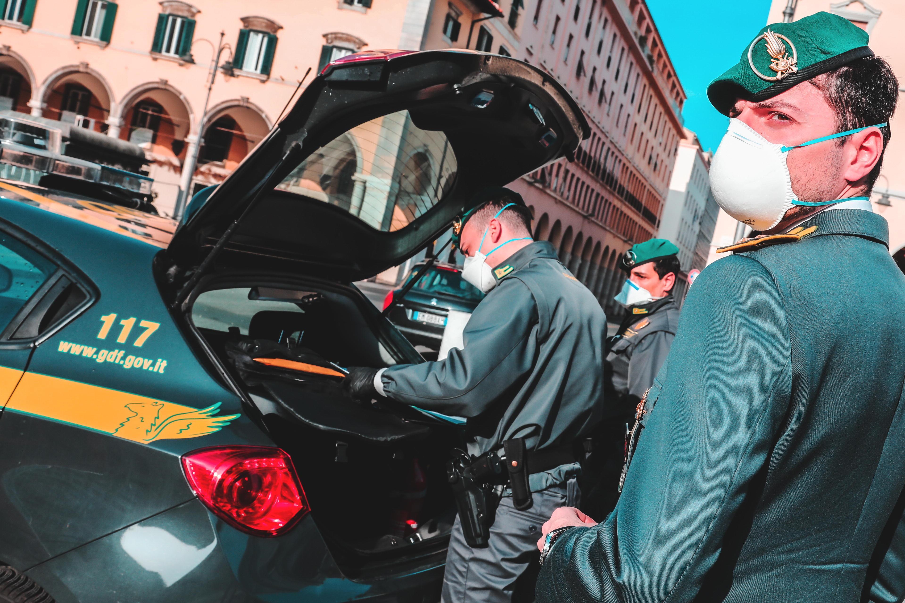 La guardia di finanza ha arrestato i tre imprenditori fiorentini