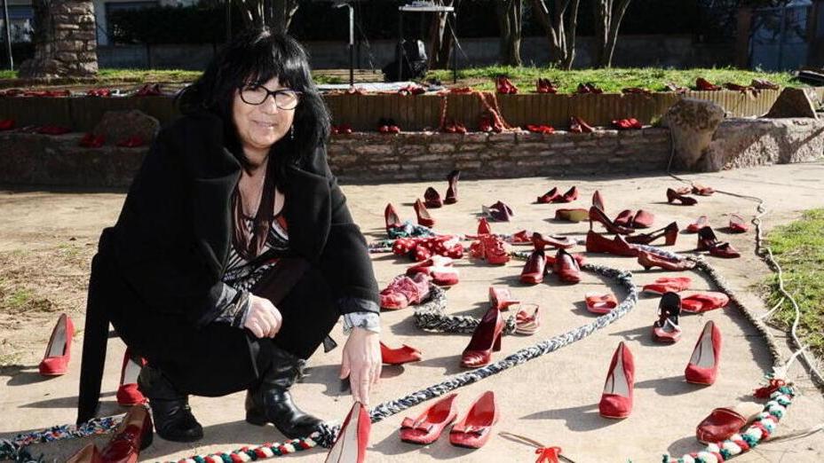 Sara Cariano durante un'iniziativa contro la violenza sulle donne