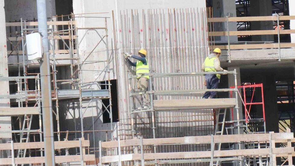 Mirandola. Operaio cadde dal tetto e rimase paralizzato: risarcito per 1,5 milioni