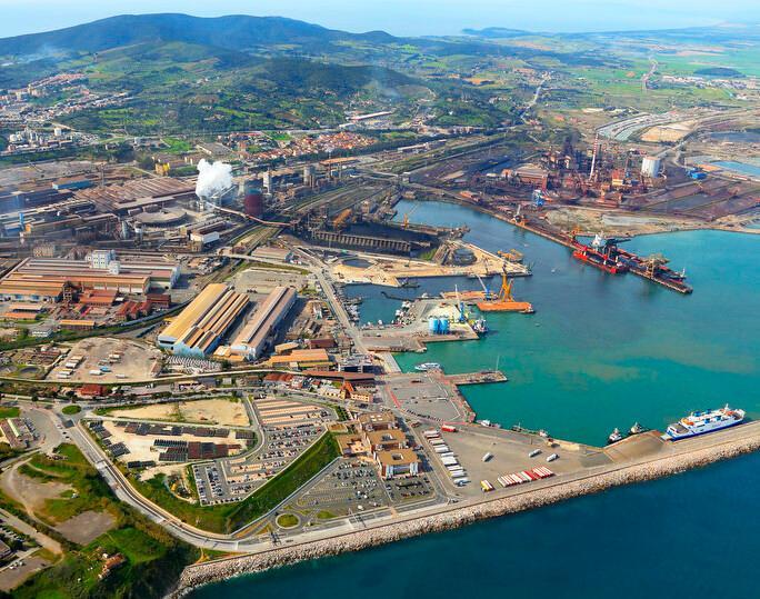 L'idea è quella di realizzare un rigassificatore smontabile a Piombino: il governo ha intenzione di procedere in questa direzione