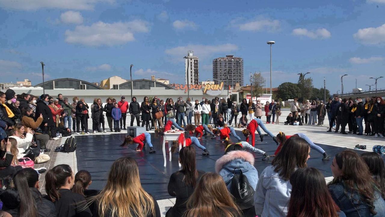 Giornata della donna tante manifestazioni e l’ombra della guerra