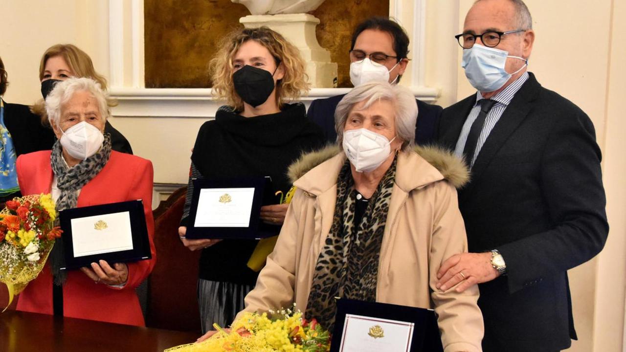 Carisma, amore e passione in tre vite da incorniciare