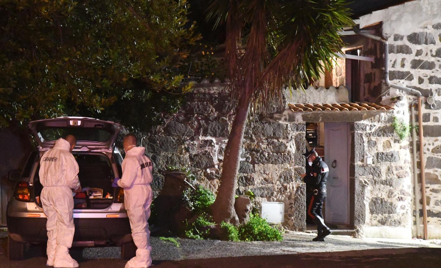 In manette due fratelli Assassini per 2mila euro 