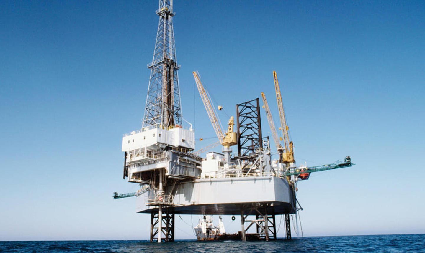 Passo indietro sul carbone, Cingolani “sceglie” il gas 