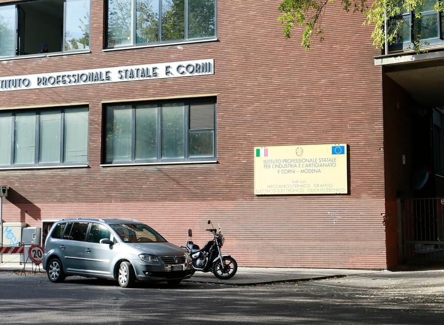 Modena. Istituto Corni, si rompe un tubo Oggi studenti a casa e tecnici al lavoro 